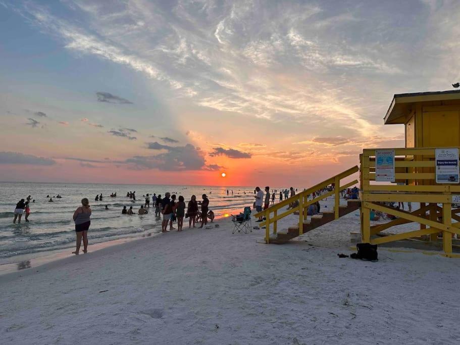 Sunshine Home And Romantic Vacation ساراسوتا المظهر الخارجي الصورة
